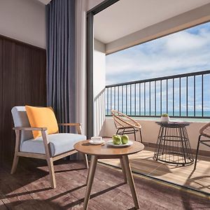 Deluxe King Ocean View